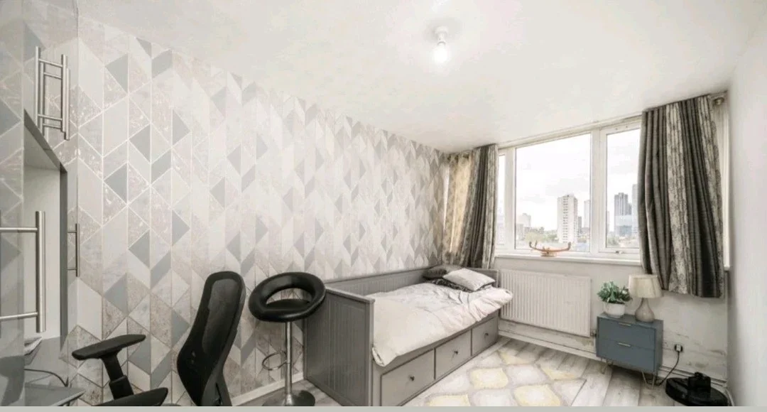 Flat Carmen Street in Greater London