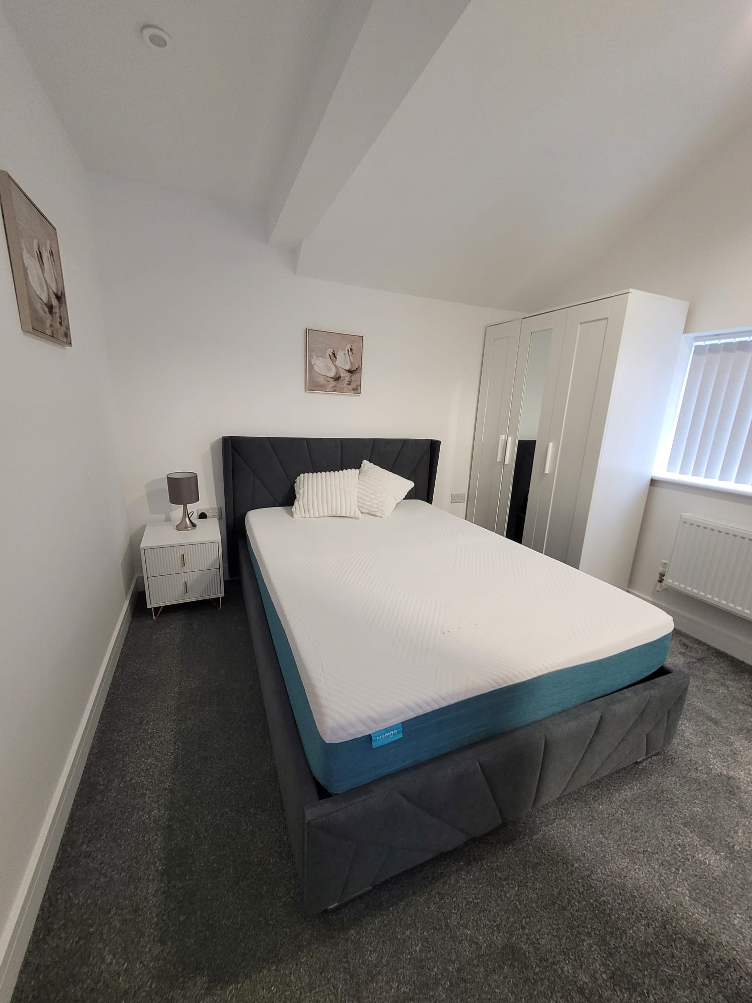 Room Windermere Road in Bristol