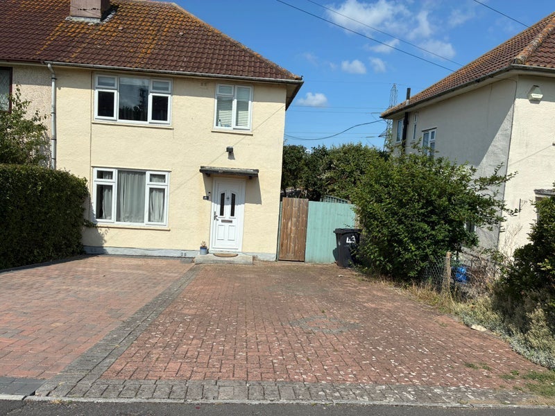 House Cotman Walk in Bristol