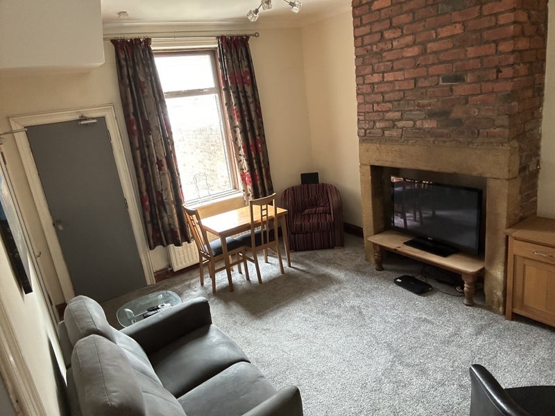 Room Cardigan Terrace in Newcastle upon Tyne