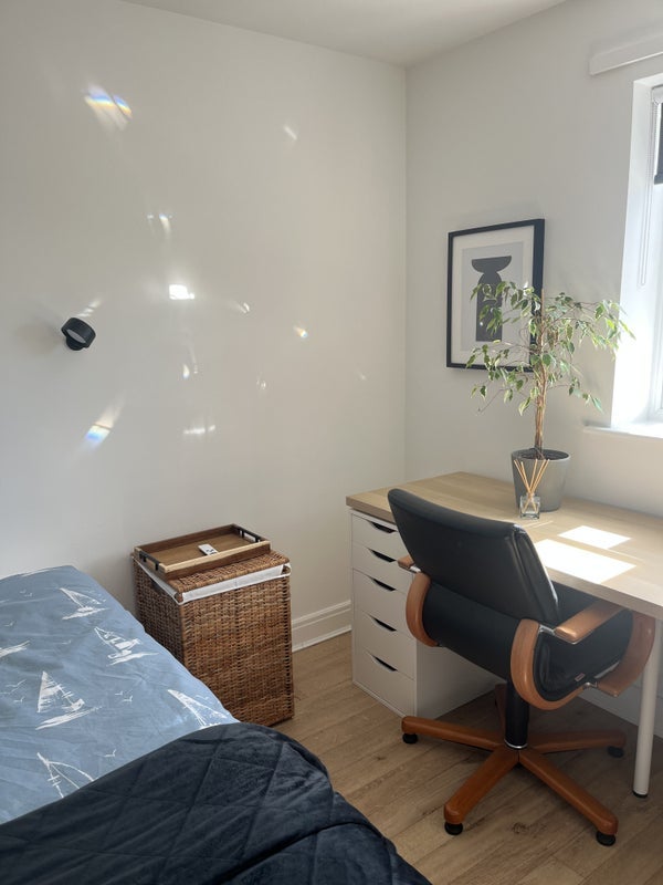 Room Constance Road in Wimborne Minster