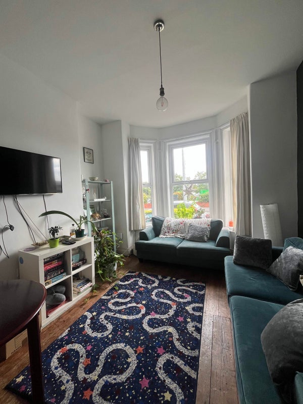 Room Albany Road in Manchester