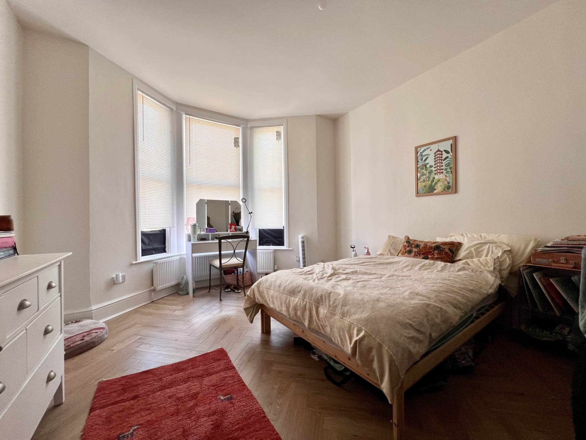 Flat Margery Park Road in Greater London