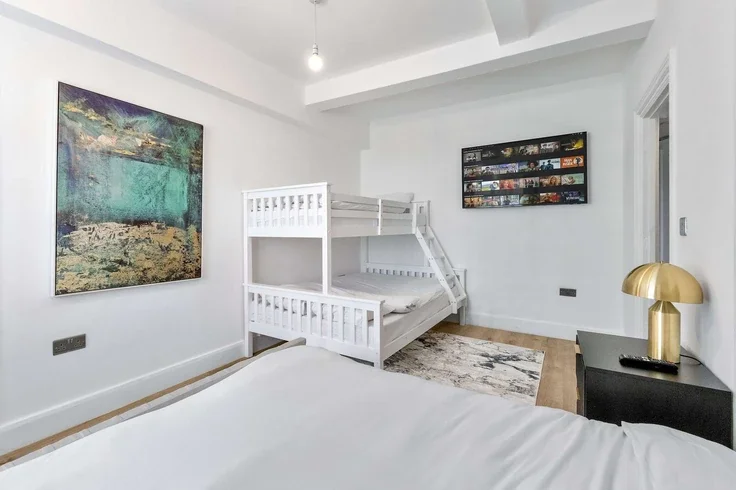 Flat Westbourne Terrace in City of Westminster