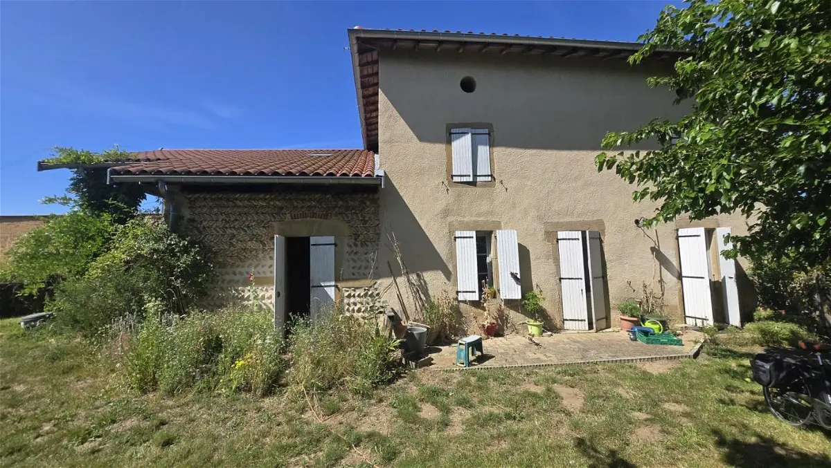 House Route de Pact in Revel-Tourdan