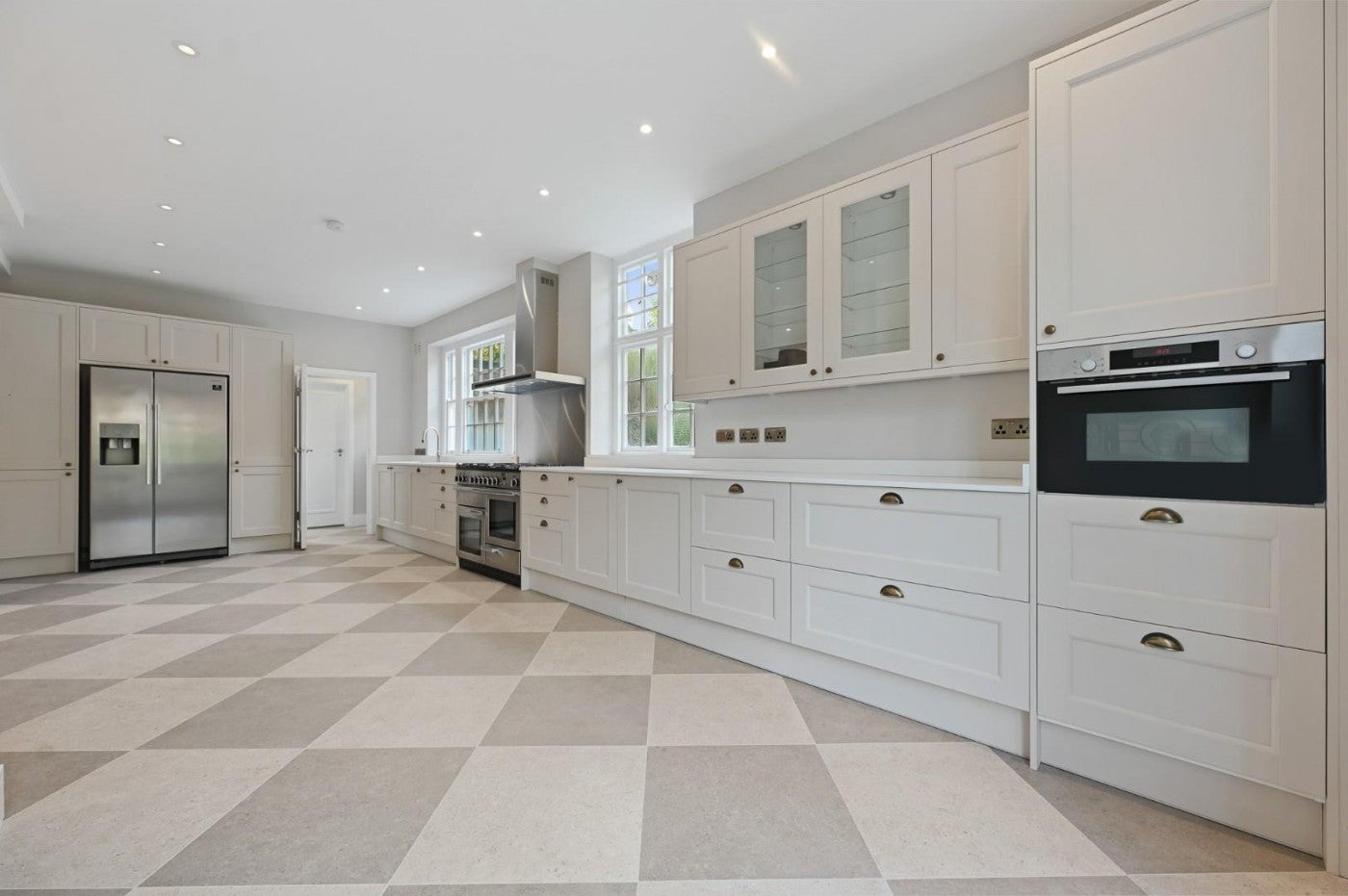 House Winnington Road in Greater London