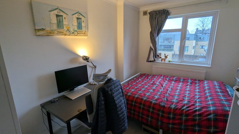 Room Jeffrey's Road in Greater London