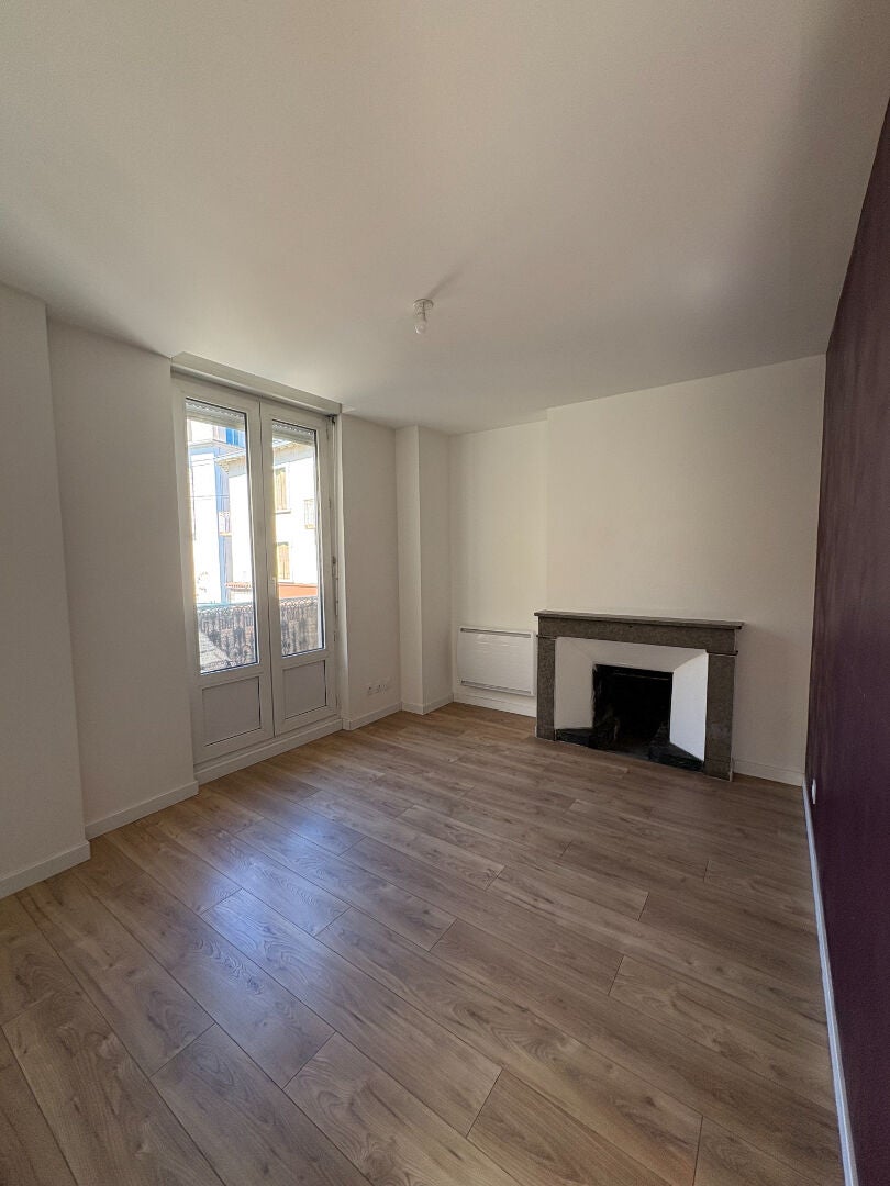 Flat Rue du Pont du Gât in Valence