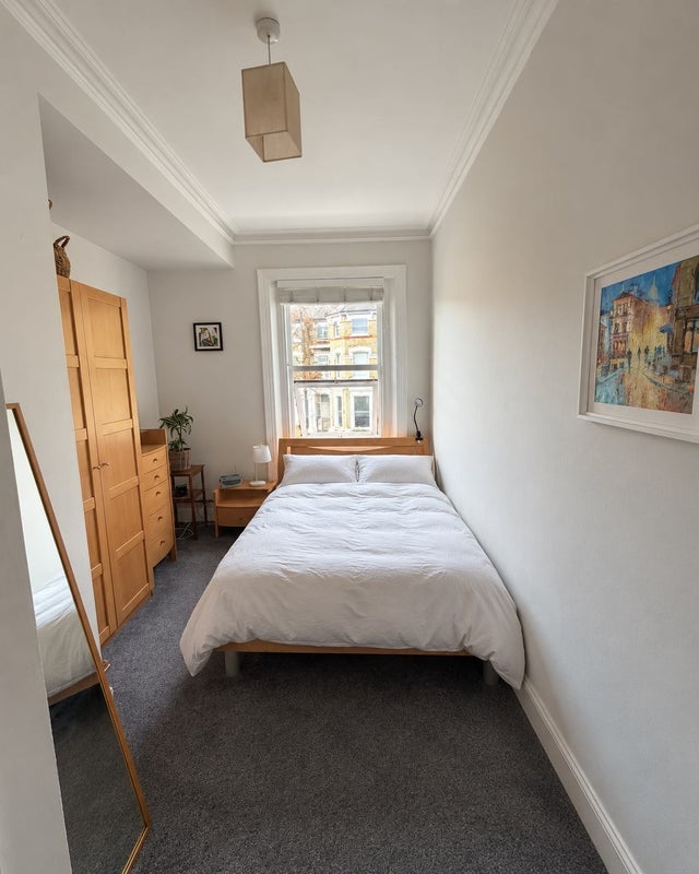 Room West End Lane in Greater London