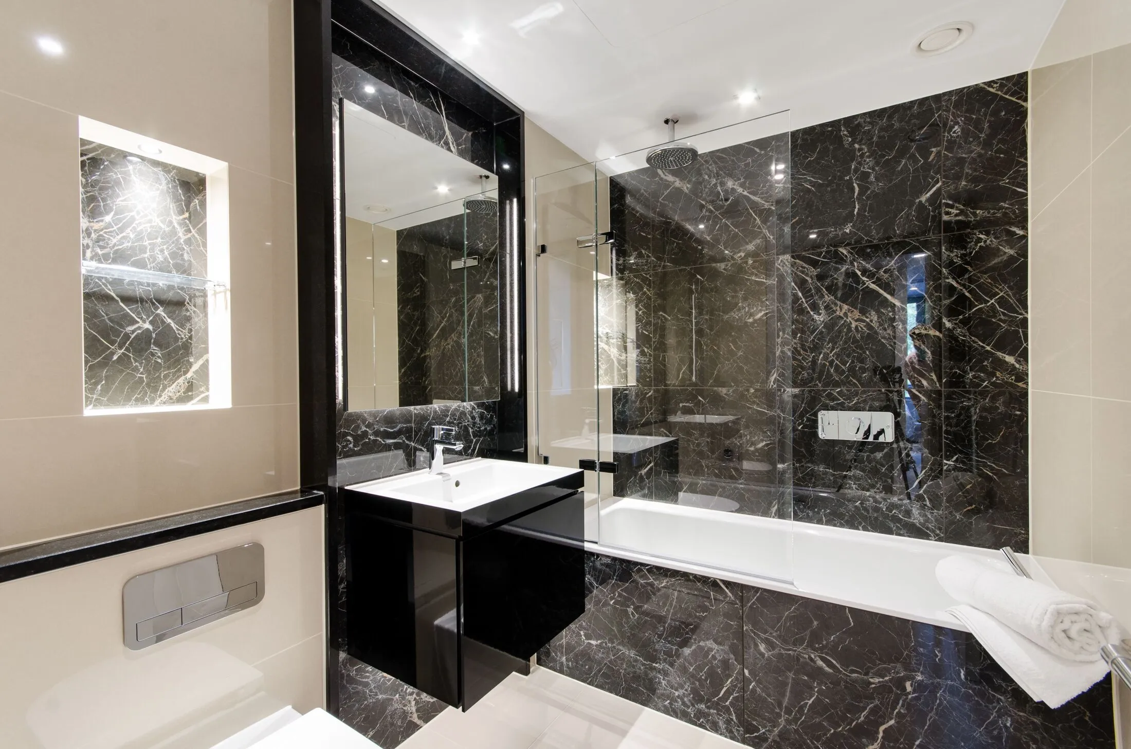 Flat Newcastle Place in City of Westminster