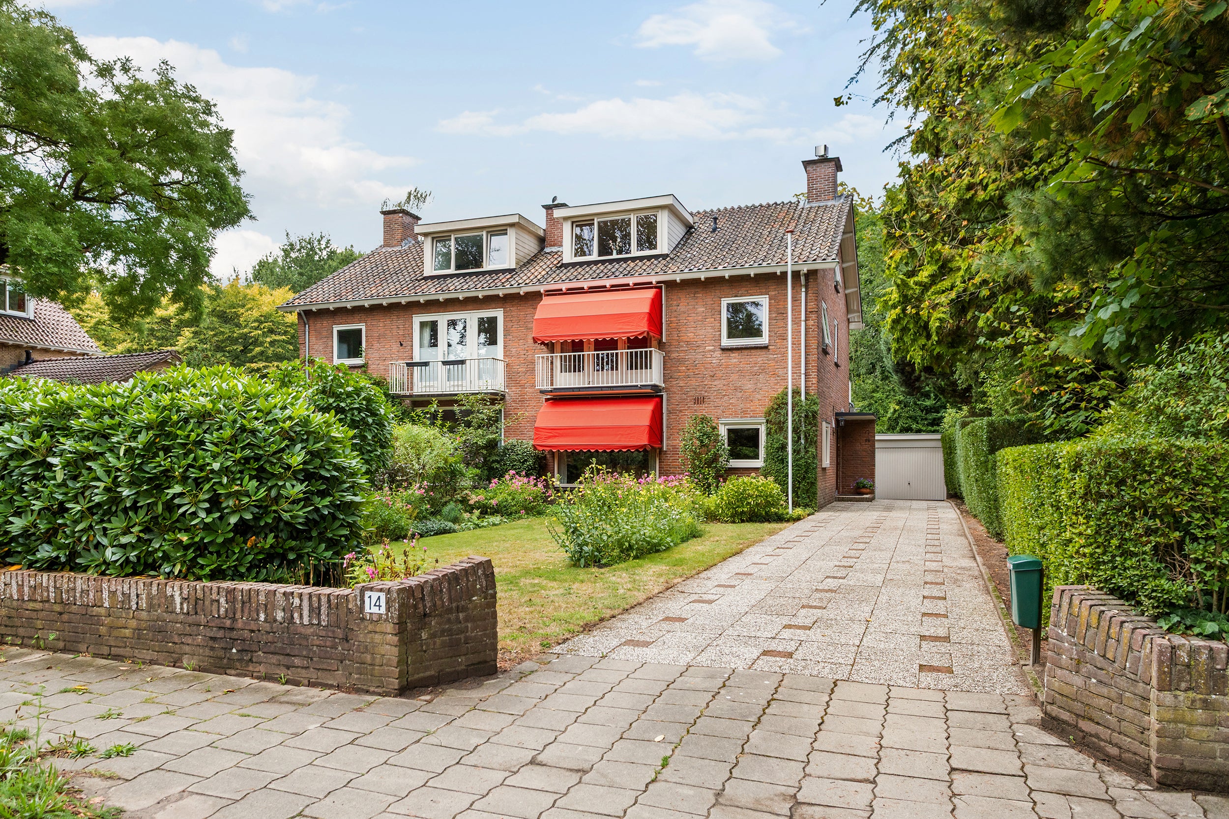 Twee-onder-één-kap te koop: Bilthovenseweg 14, De Bilt