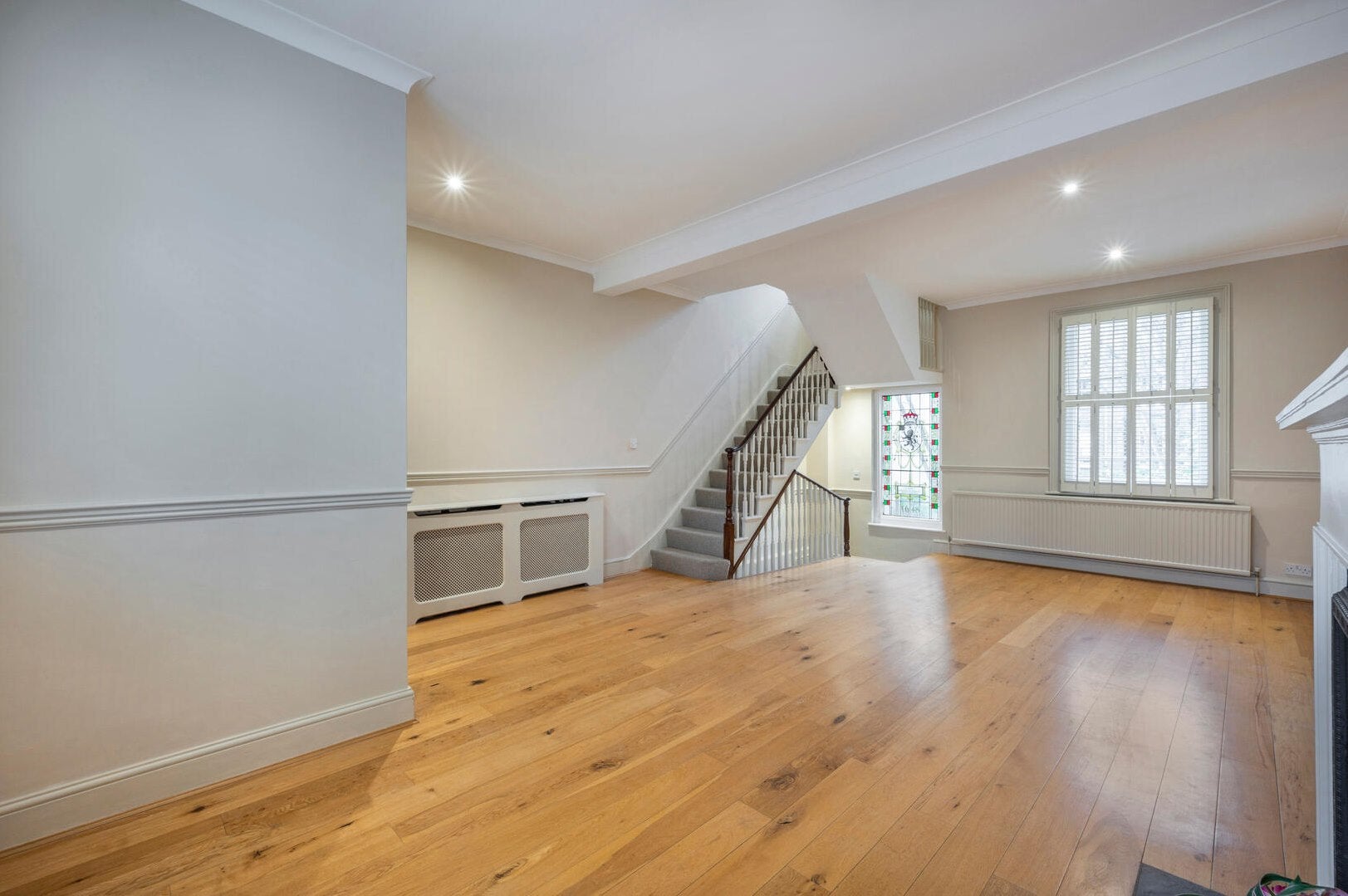 House Clare Mews in Greater London
