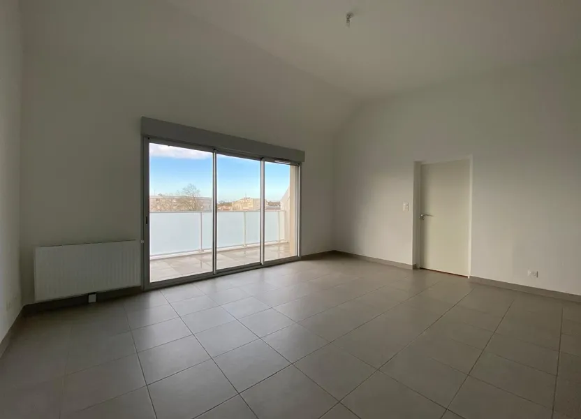 Flat Rue Eugène Potier in La Rochelle