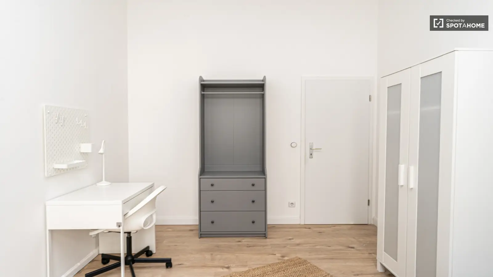 Wohnung Warmbrunner Straße in Berlin