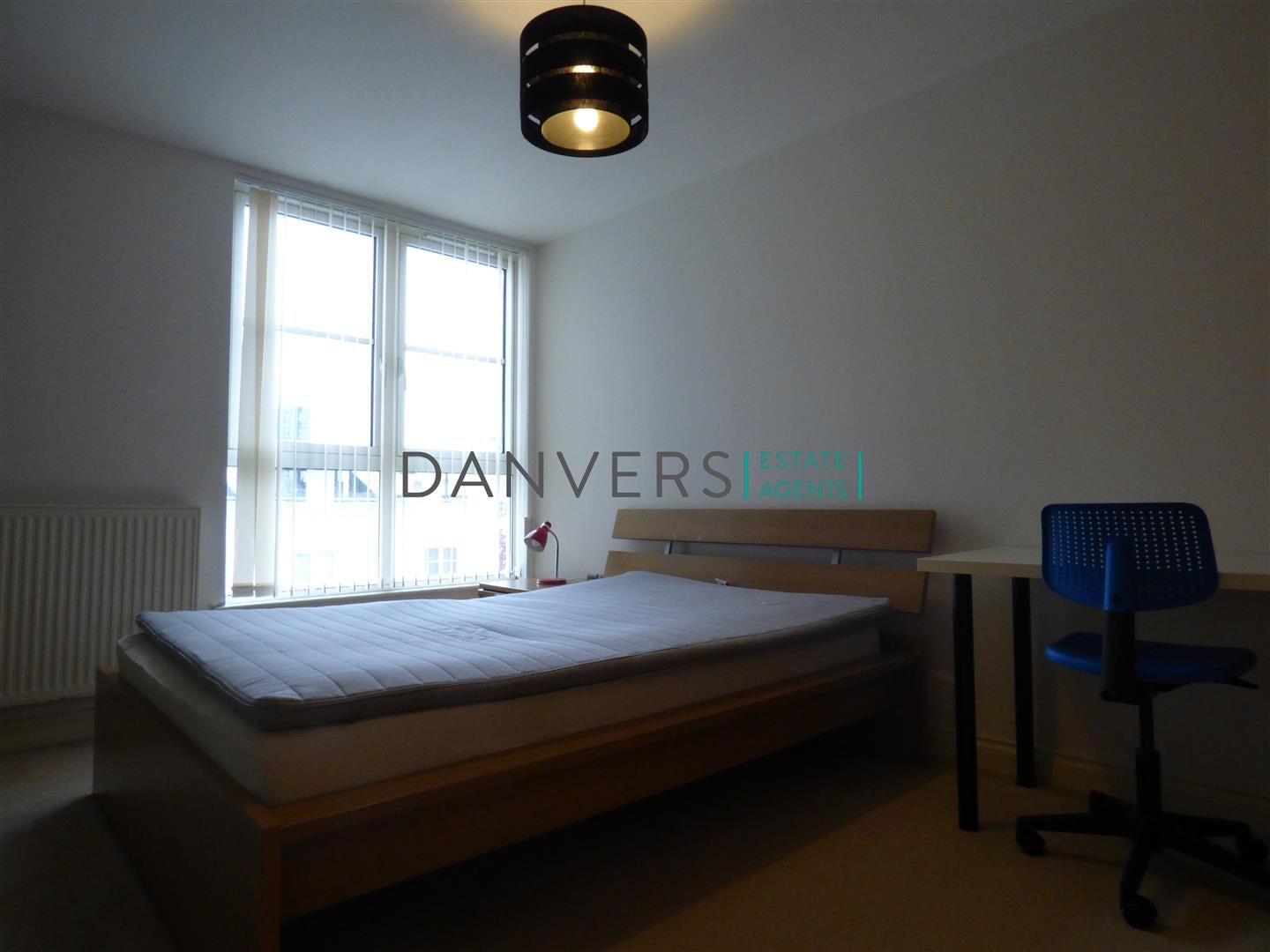 Flat Watkin Road in Leicester