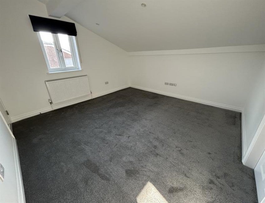 Flat Marsland Road in Trafford