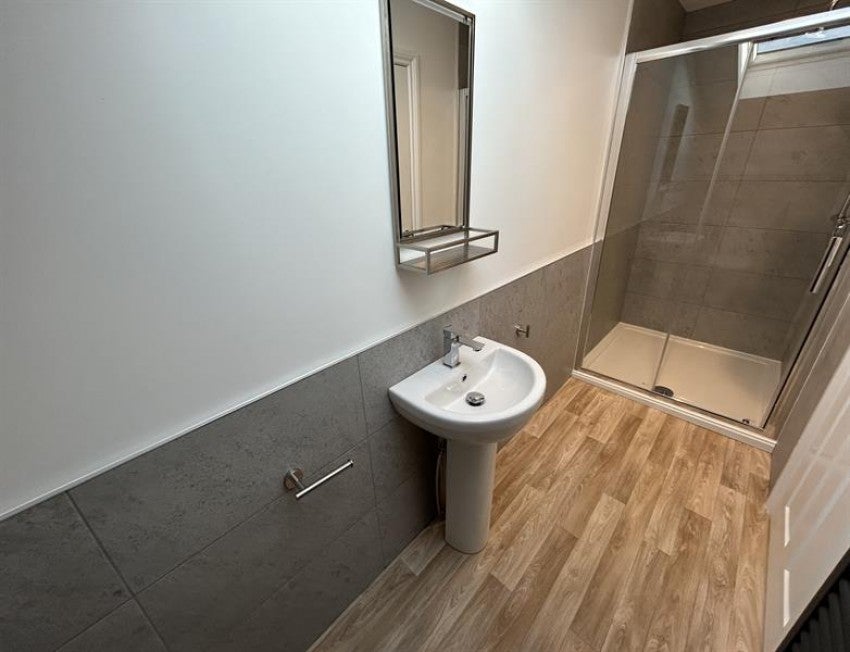 Flat Marsland Road in Trafford