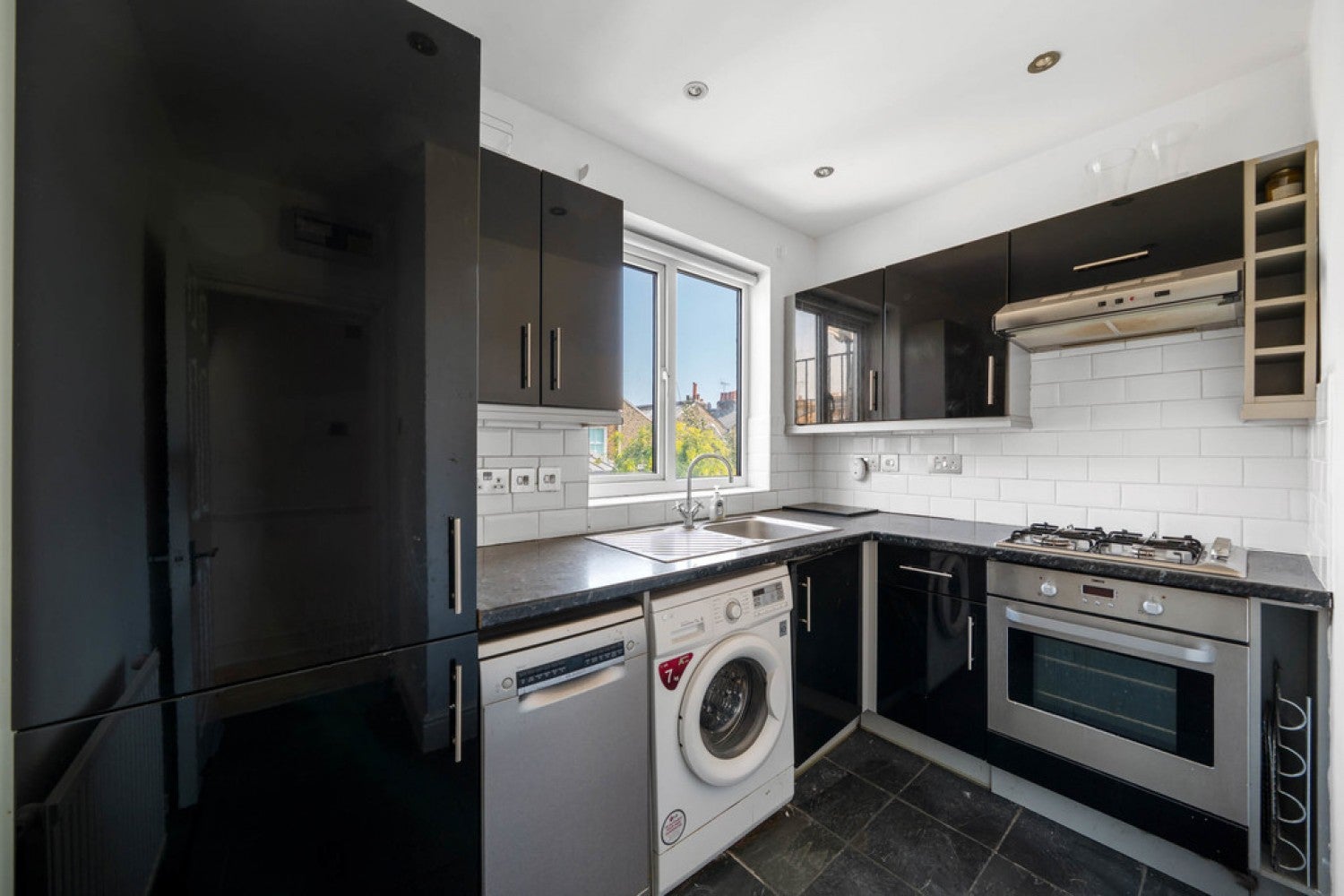 Flat Gunter Grove in Greater London