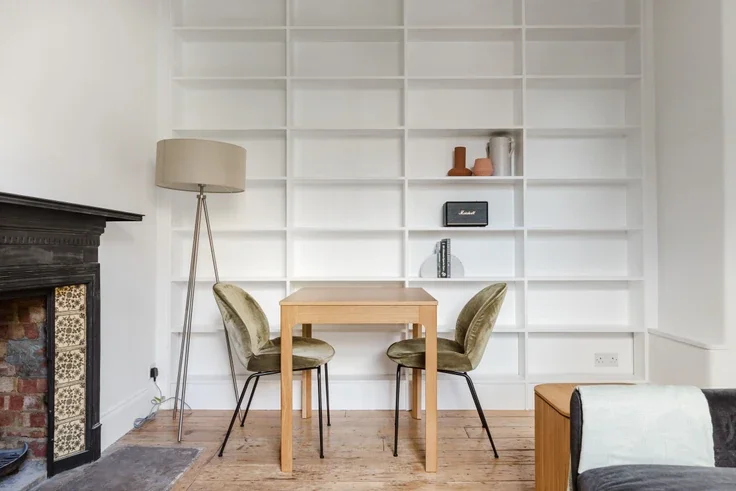 Flat Swanfield Street in Greater London