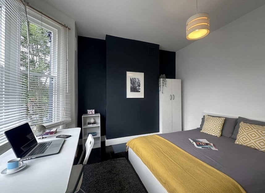 House Copleston Road in Greater London