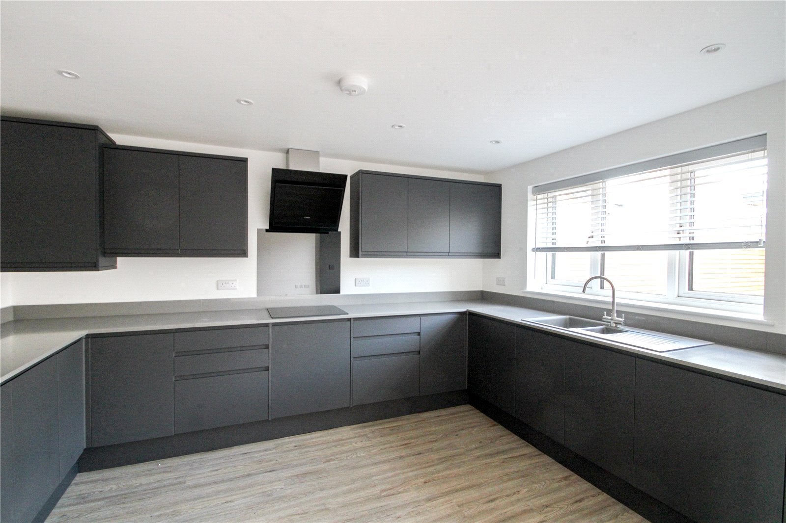 House Circuit Close in Bristol
