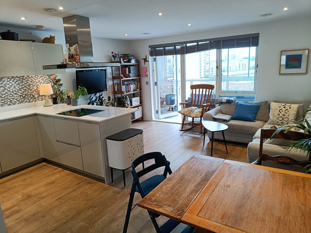 Flat Creekside in Greater London