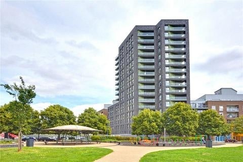Flat Creekside in Greater London