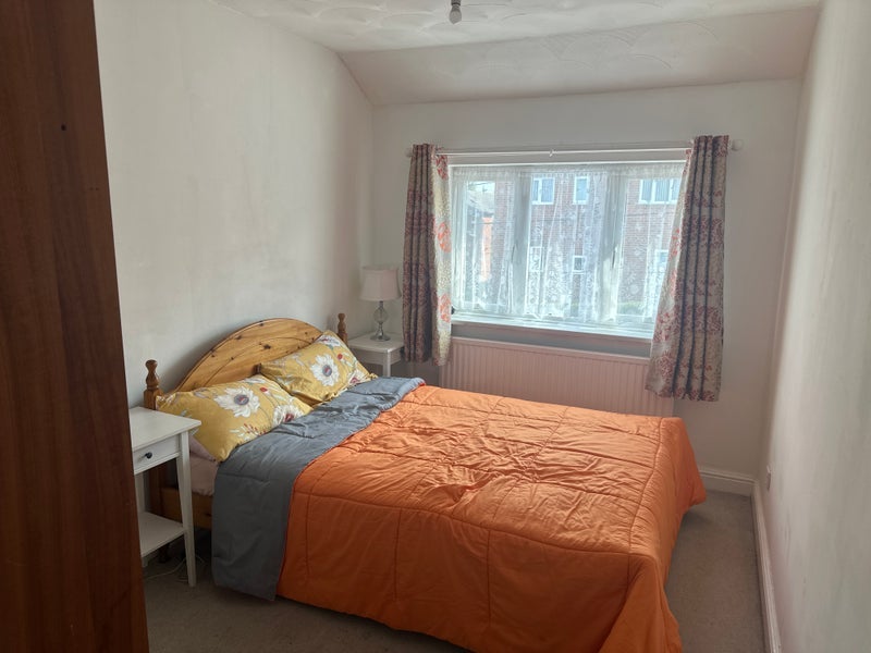 Room Bedford Street in Barnsley