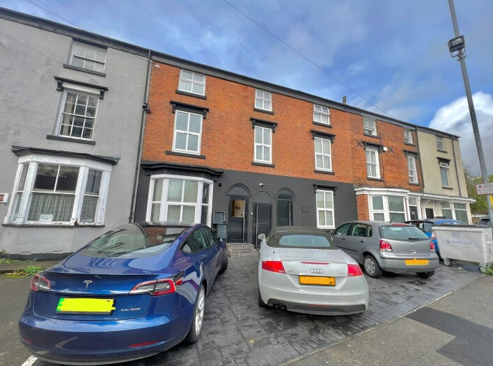 Flat Lichfield Street in Walsall