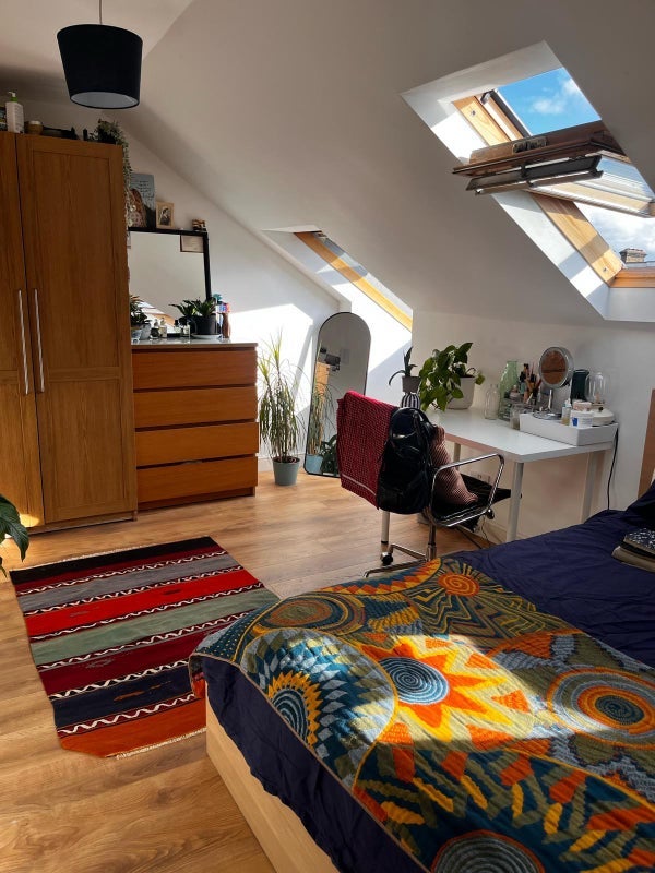 Room Lewisham Way in Greater London