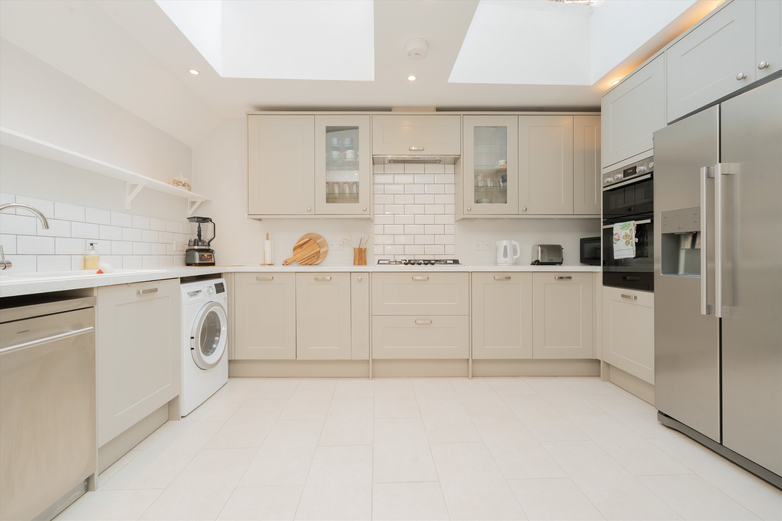 House Princedale Road in Greater London
