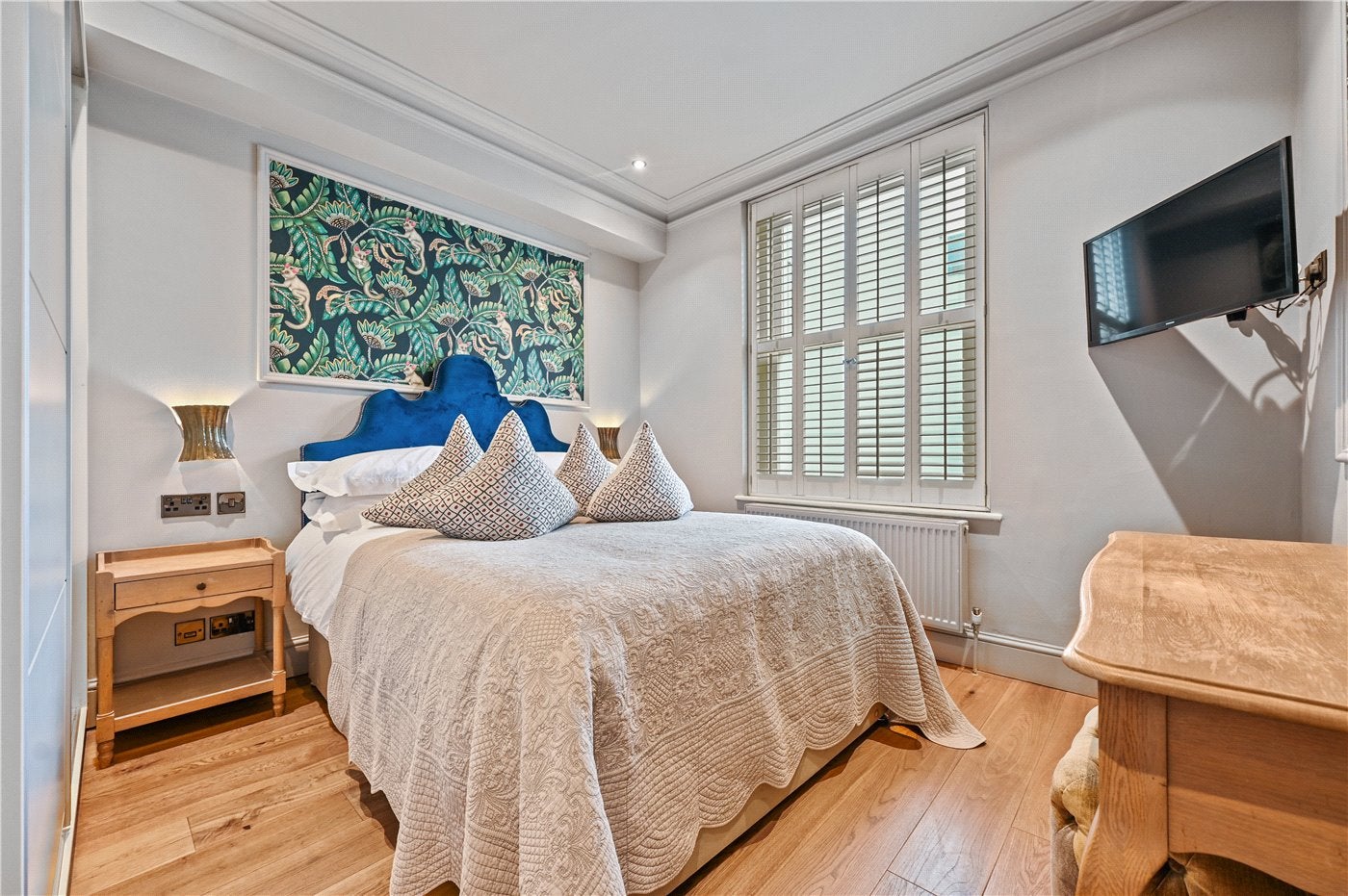 Flat Hereford Road in City of Westminster