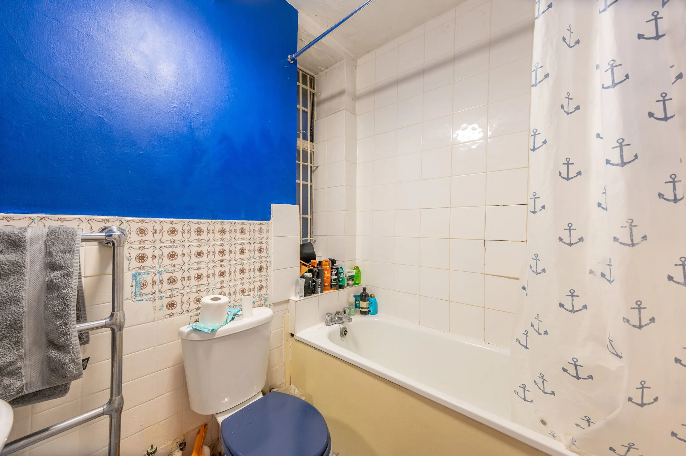 Flat Porchester Road in City of Westminster