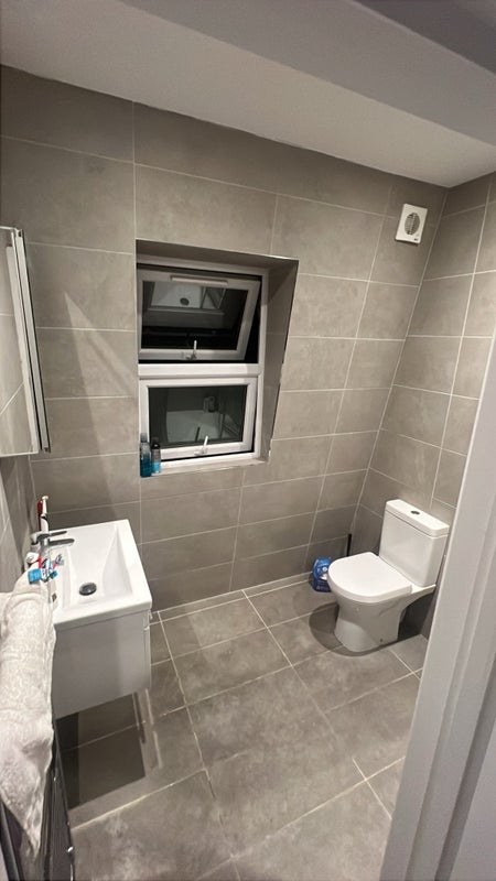 Room Bickley Street in Greater London