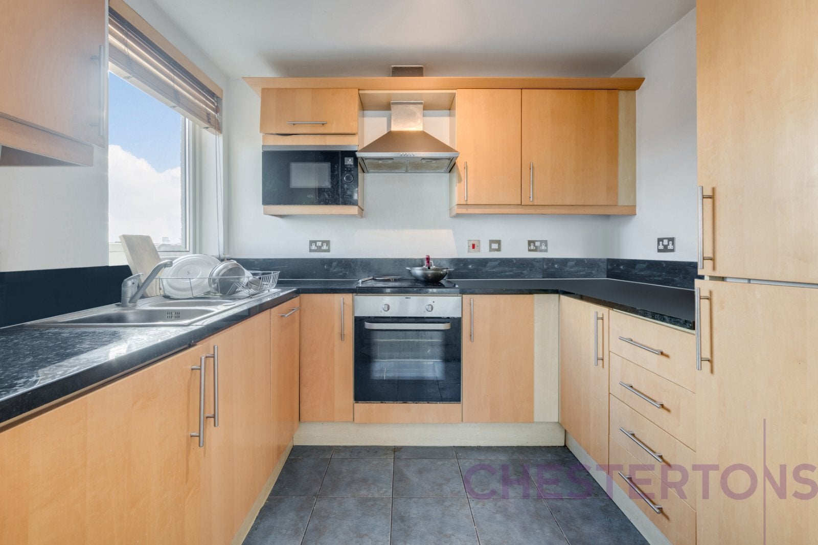 Flat Cassilis Road in Greater London