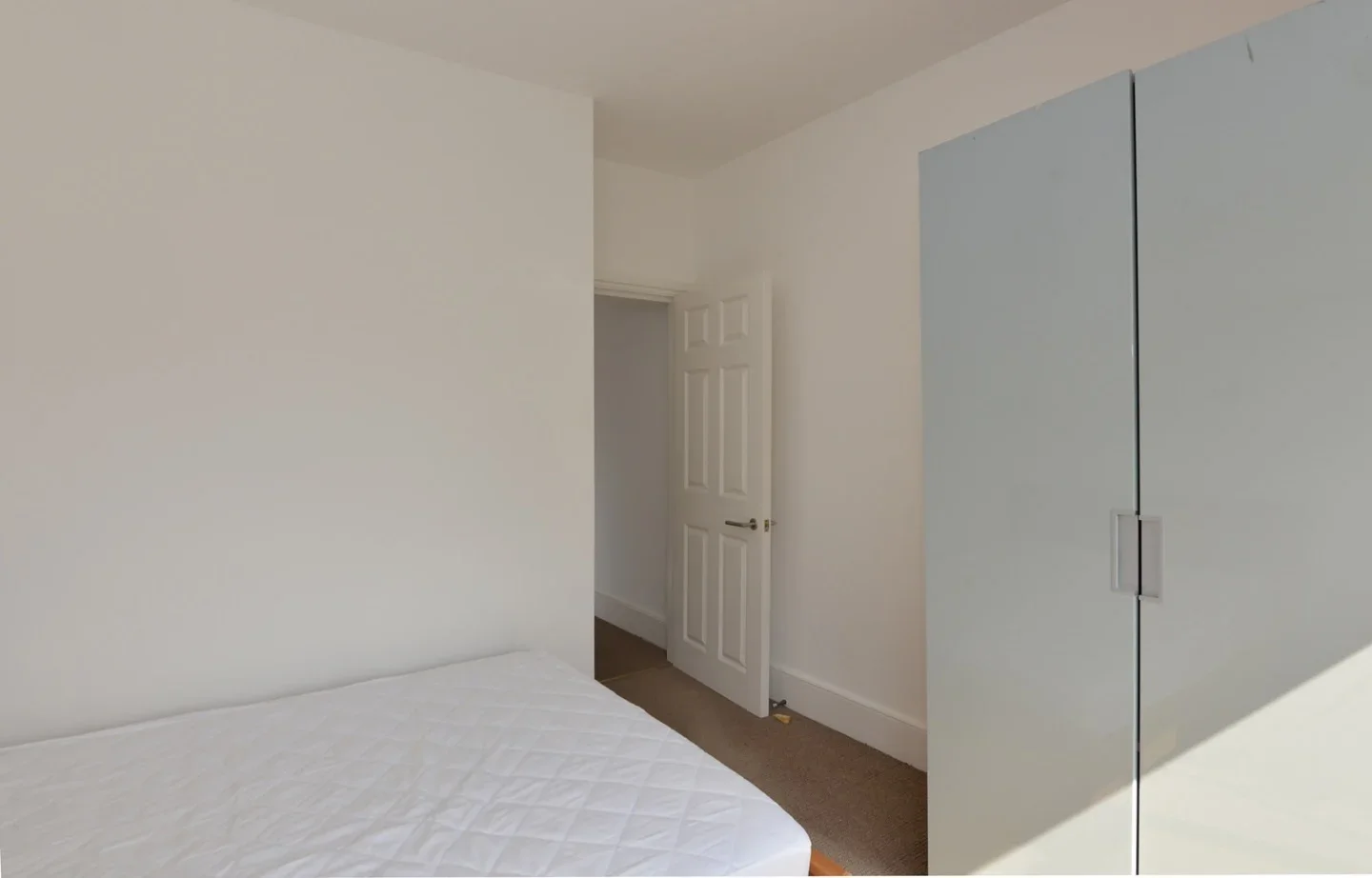 Room West End Lane in Greater London