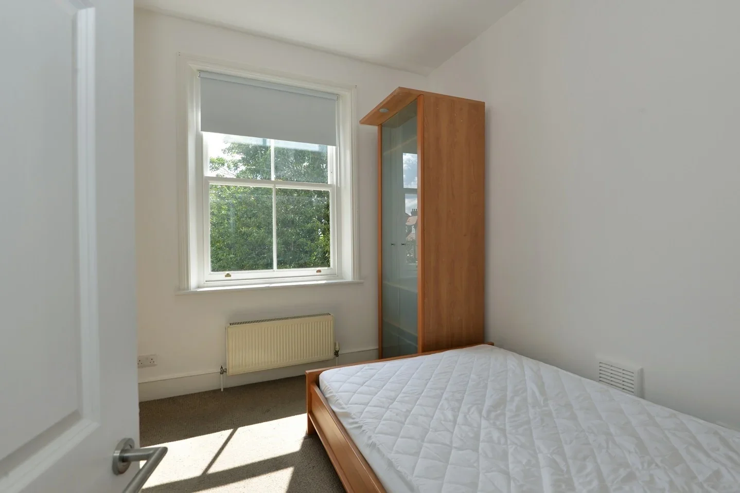 Room West End Lane in Greater London