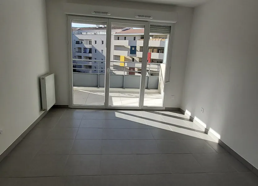 Flat Rue Charles Baudelaire in La Seyne-sur-Mer