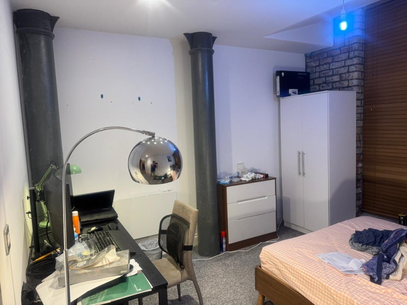 Room Harter Street in Manchester