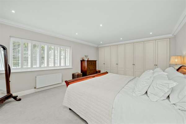 House Pine Walk in Elmbridge
