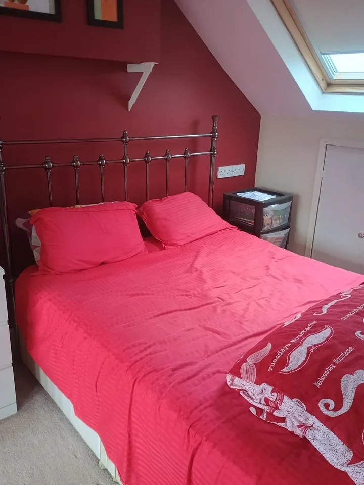 Room Thirlmere Gardens in Greater London