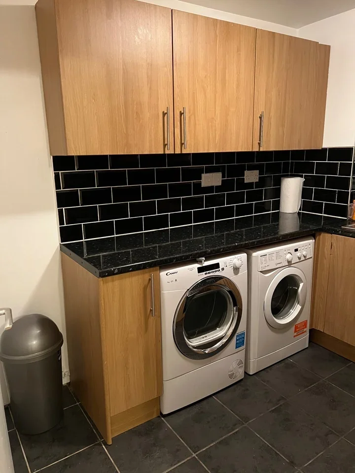 Flat Clemence Road in Greater London