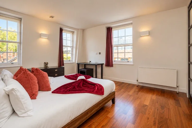 Flat Ashby Street in Greater London