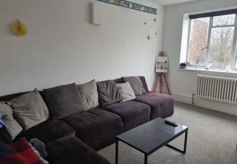 Room Balham Hill in Greater London