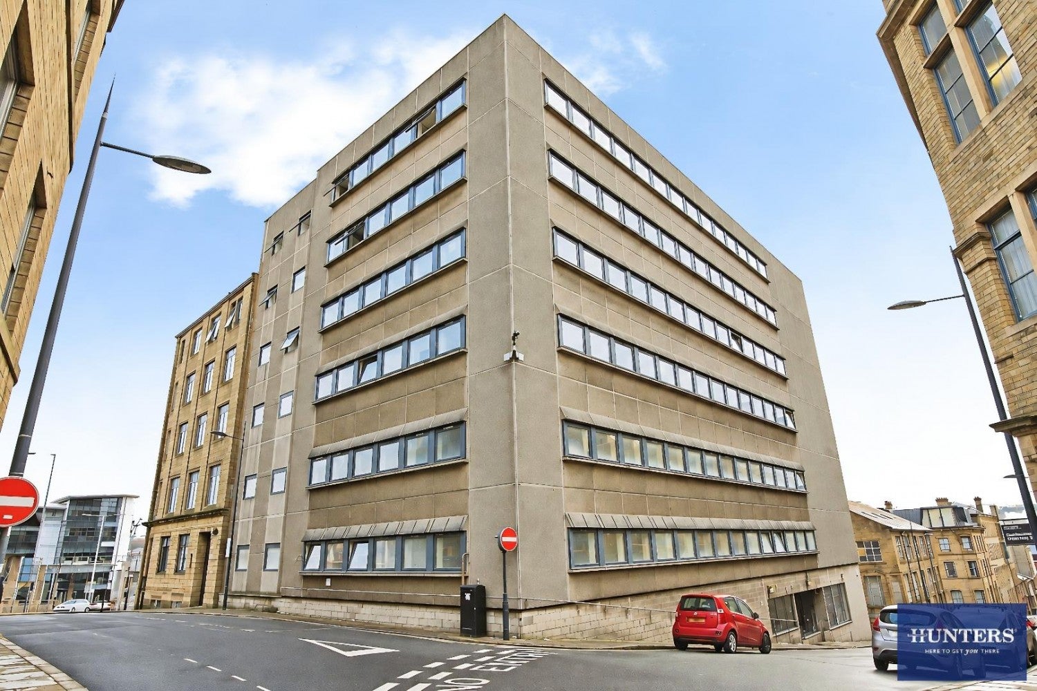 Flat Chapel Street in Bradford