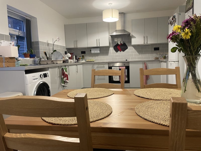 Room Higham Hill Road in Greater London
