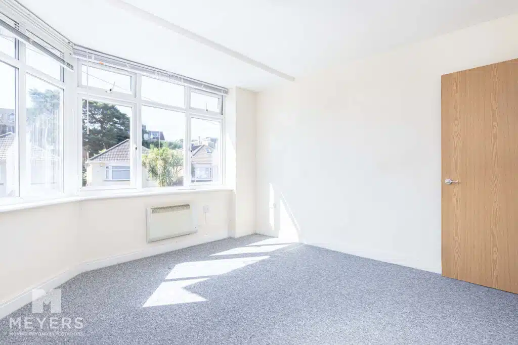 Flat Frances Road in Bournemouth