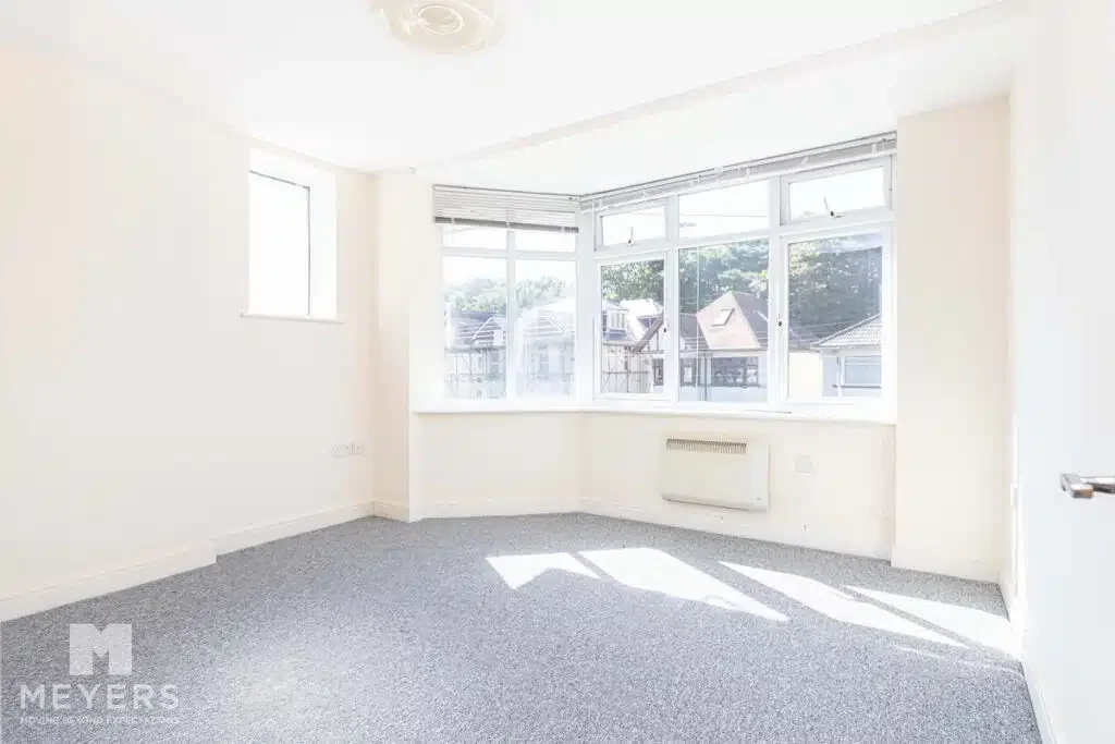 Flat Frances Road in Bournemouth