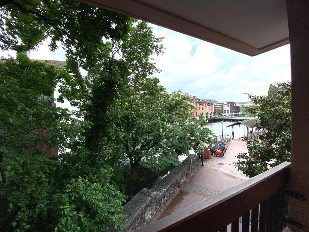 Chambre Quai des Clarisses à Annecy