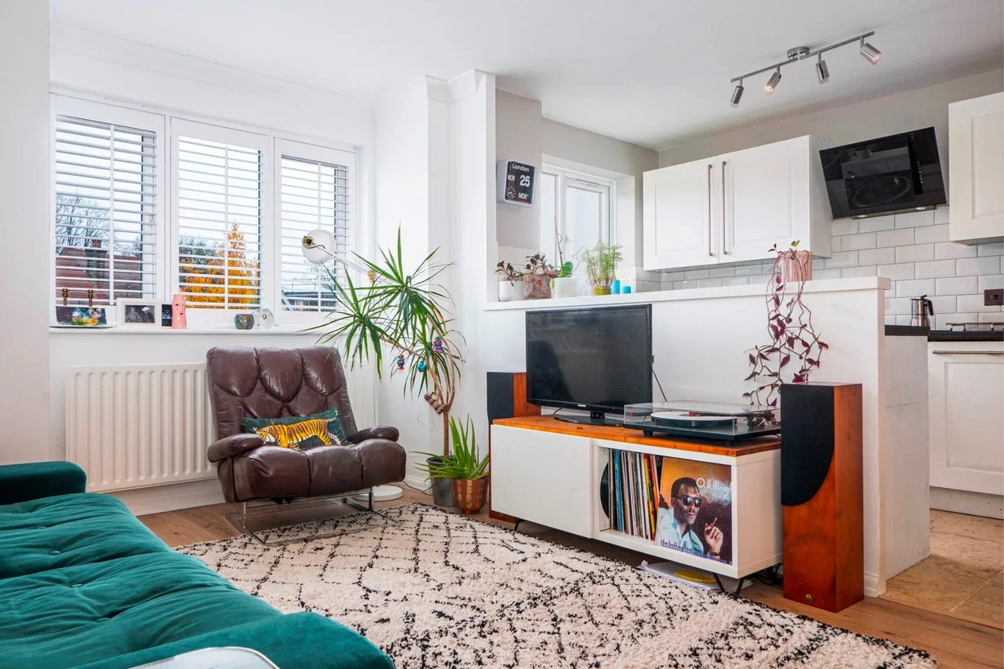 Flat Caroline Close in Greater London